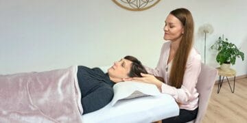 Manj stresa, več miru in radosti – intervju z mano za Zadovoljna.si